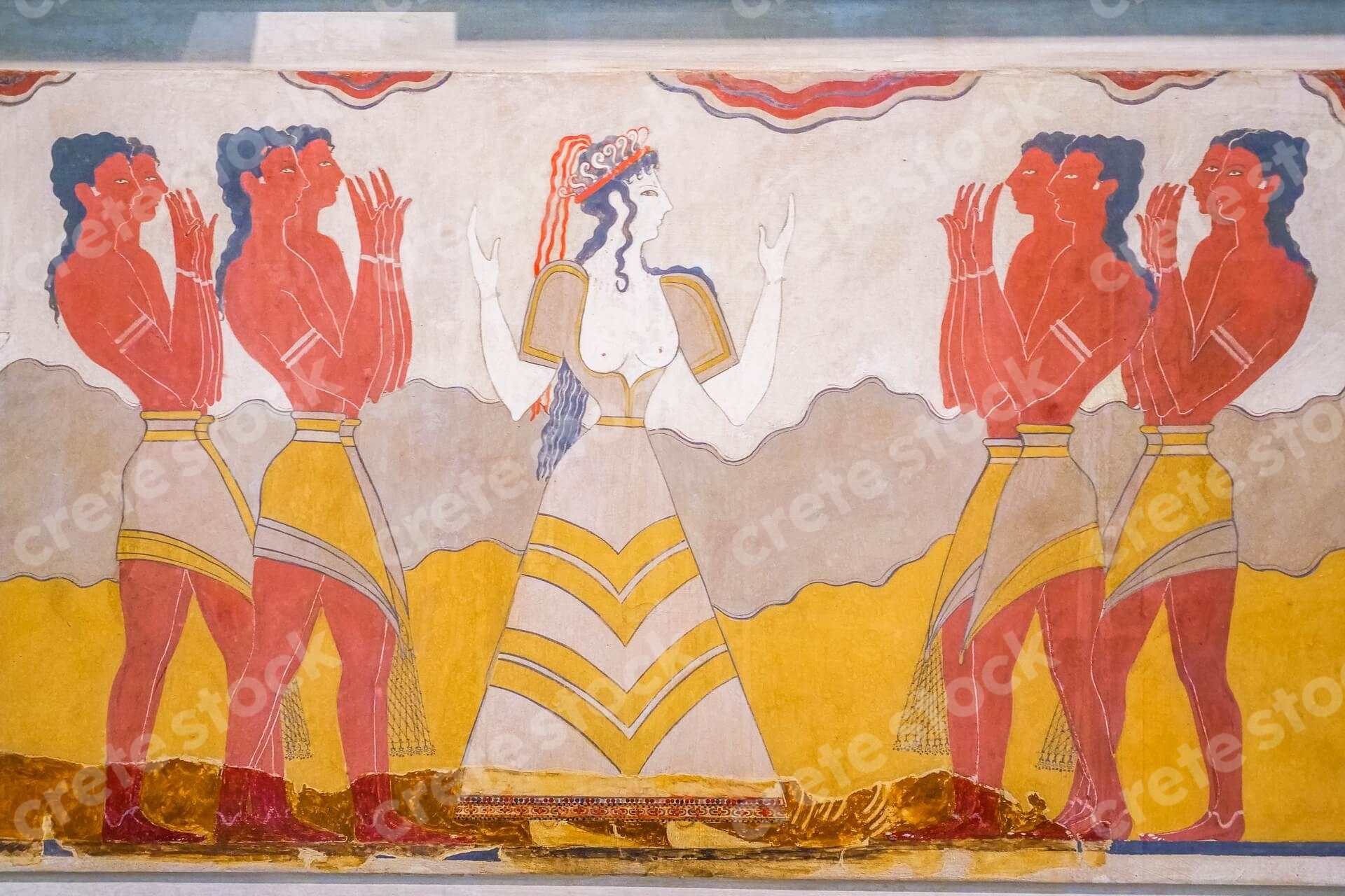 ancient-minoan-mural-in-archaeological-museum-of-heraklion-in-crete