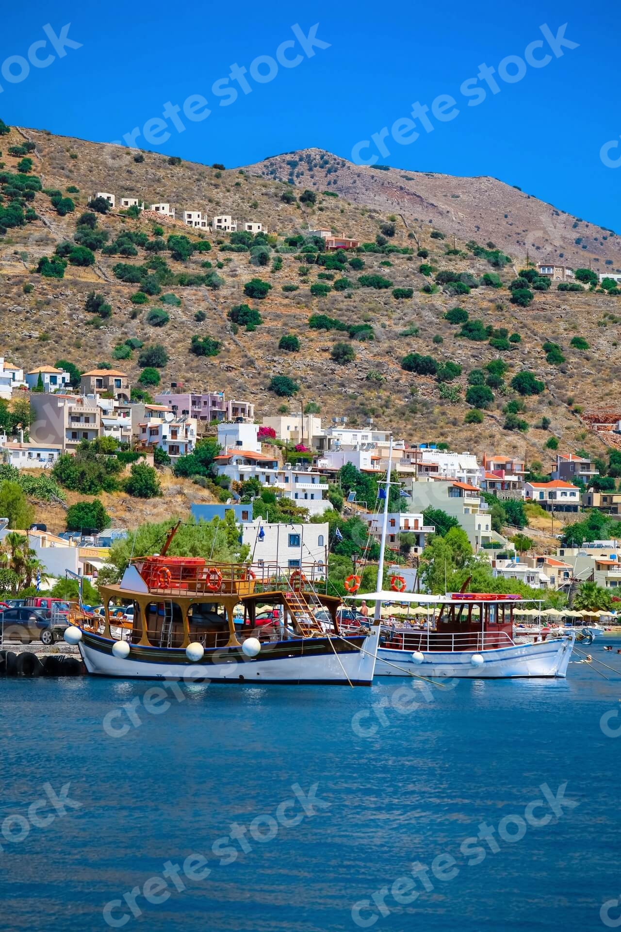 elounda-town-in-agios-nikolaos-lasithi