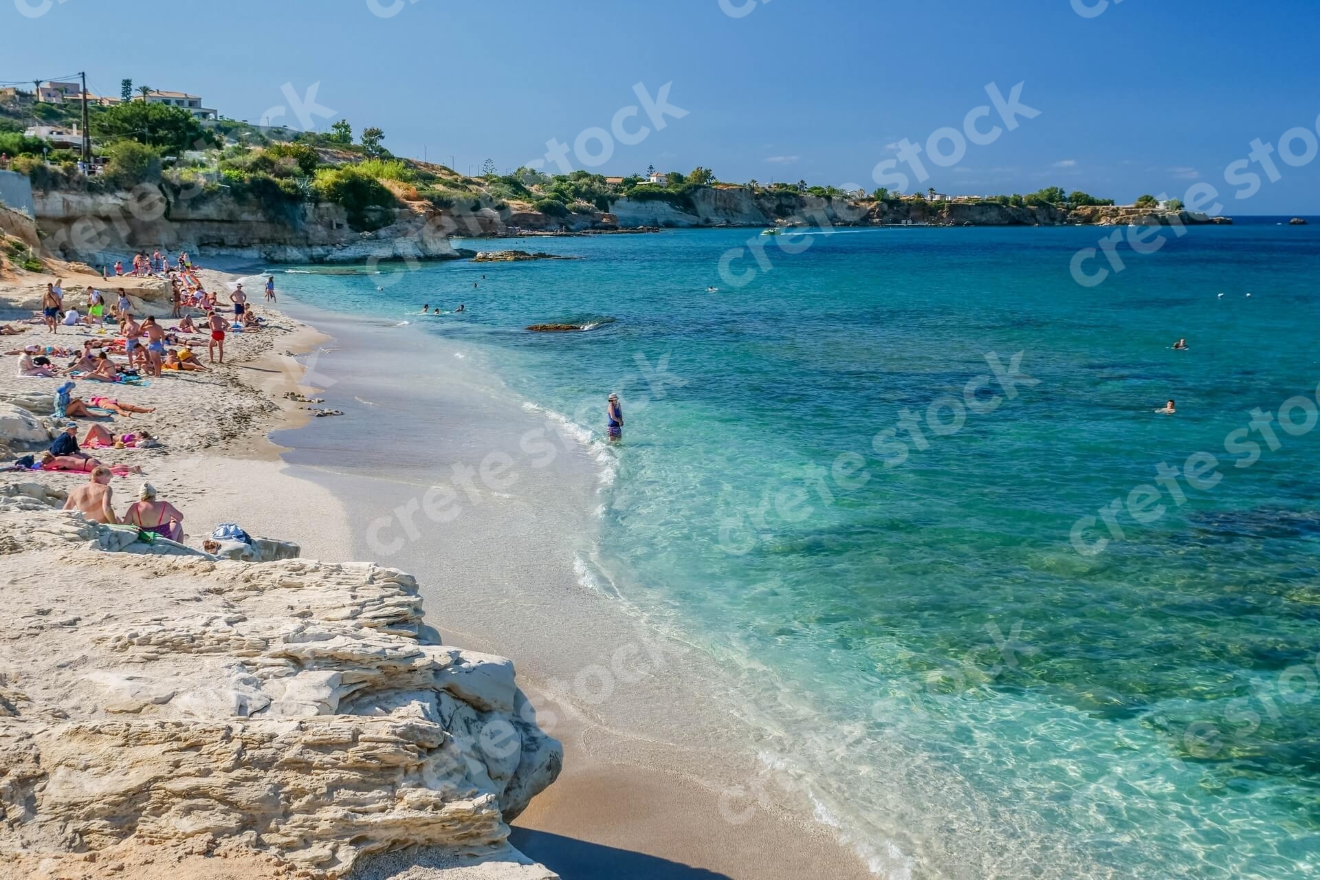 gefiri-saradaris-beach-in-hersonissos-heraklion