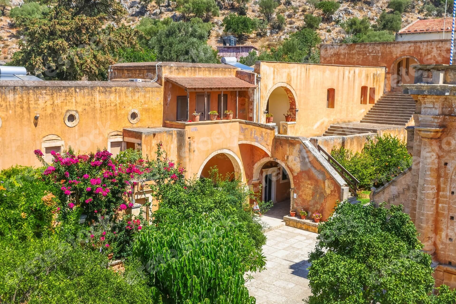 holy-trinity-monastery-agia-triada-tzagaroli-in-chania