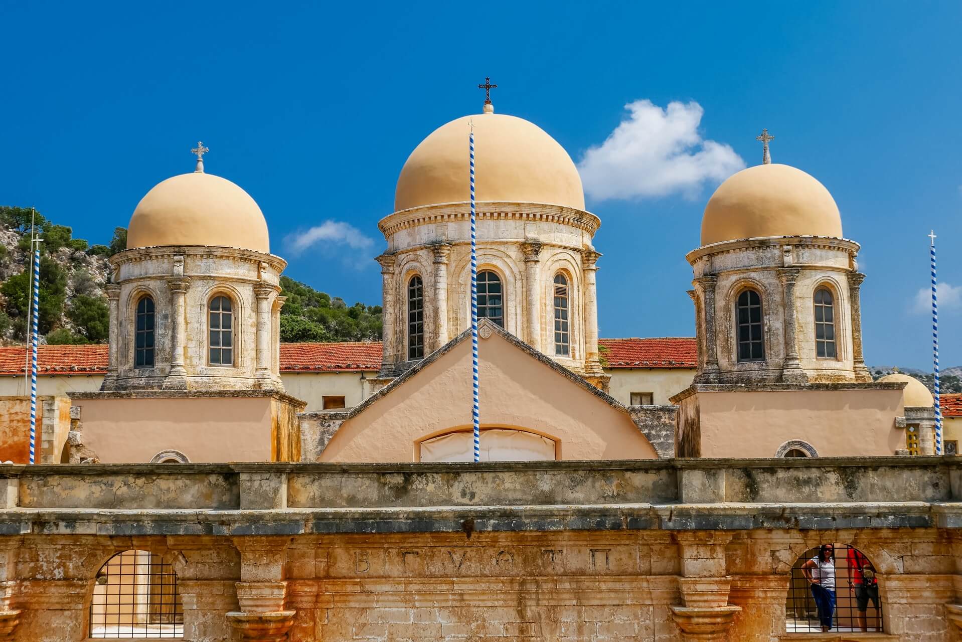 holy-trinity-monastery-agia-triada-tzagaroli-in-chania