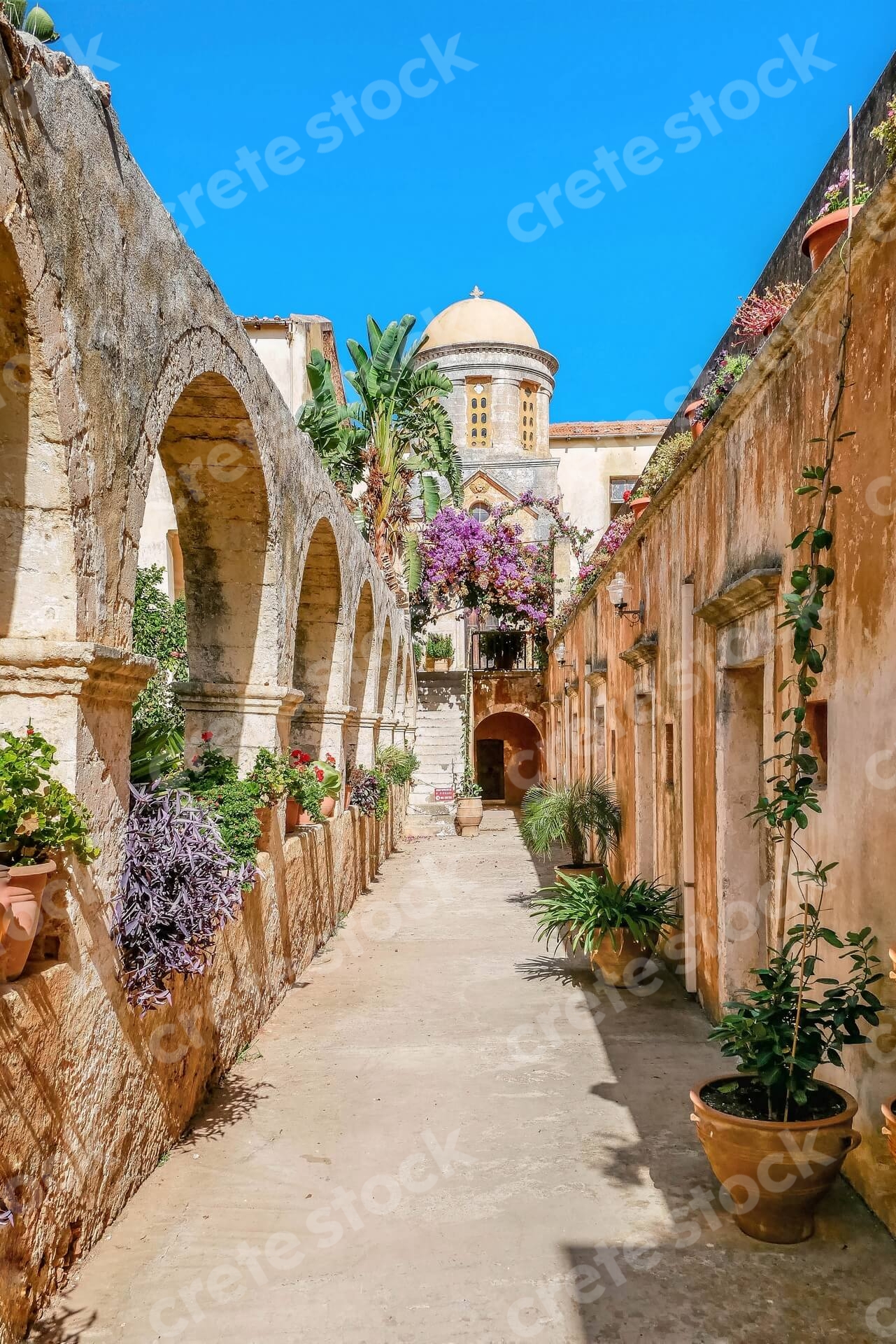 holy-trinity-monastery-agia-triada-tzagaroli-in-chania