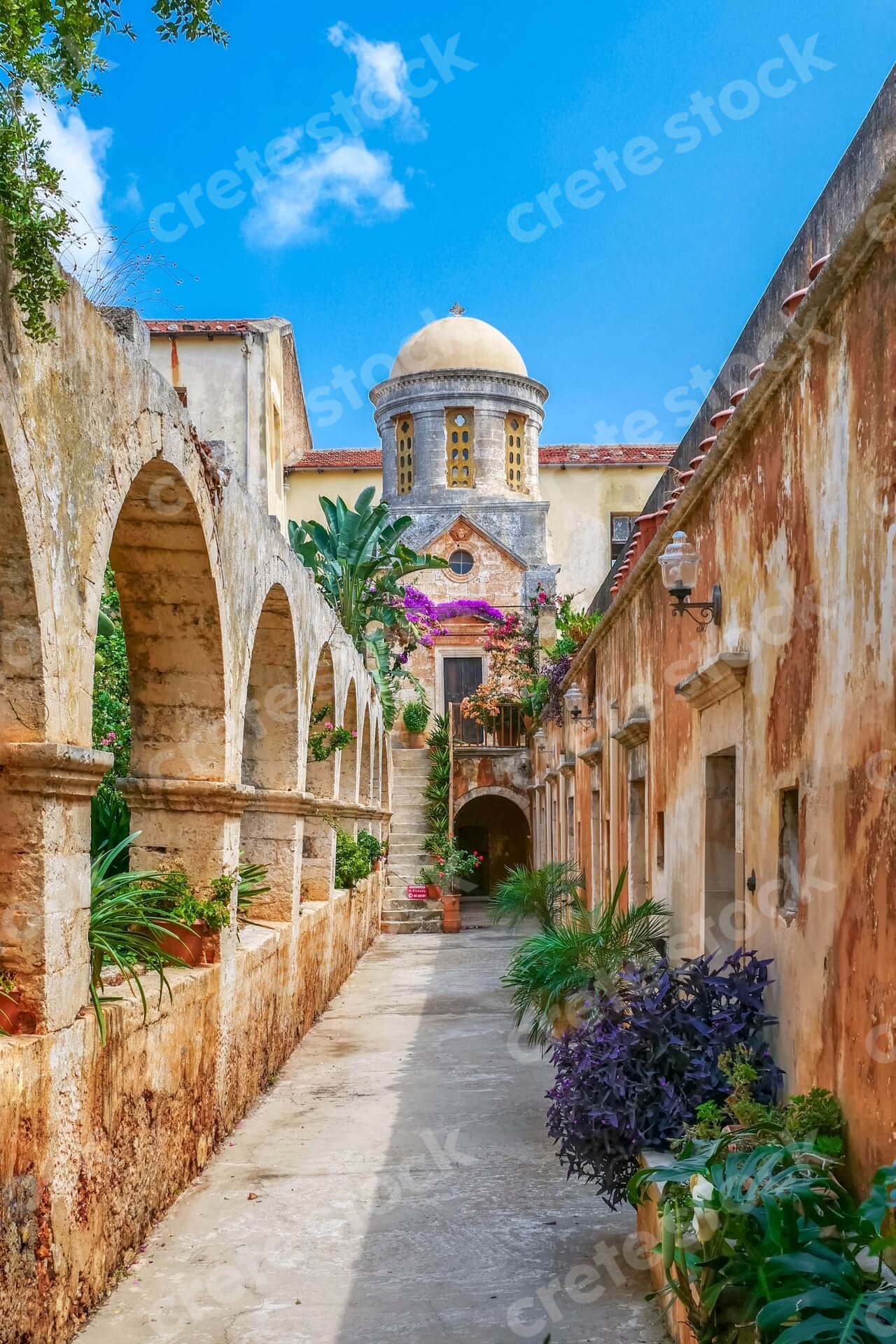 holy-trinity-monastery-agia-triada-tzagaroli-in-chania