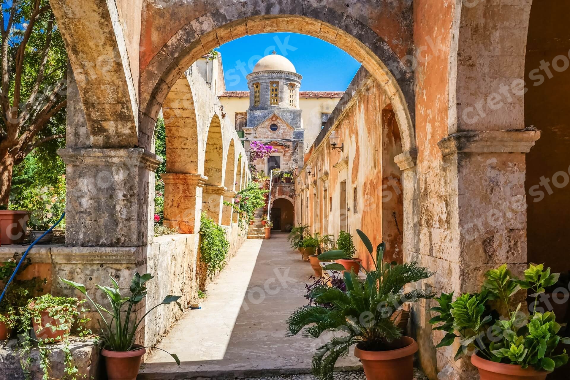 holy-trinity-monastery-agia-triada-tzagaroli-in-chania