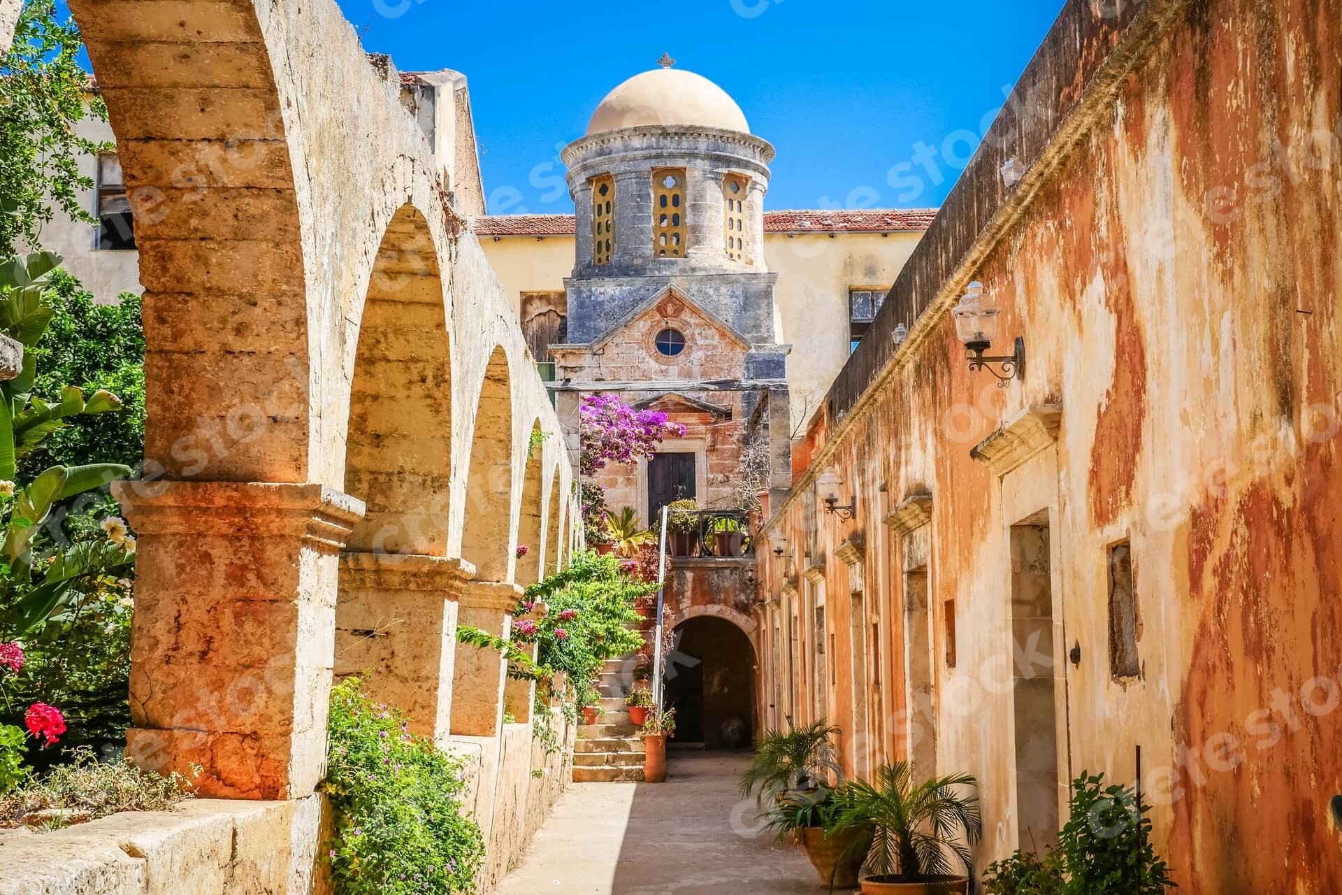 holy-trinity-monastery-agia-triada-tzagaroli-in-chania