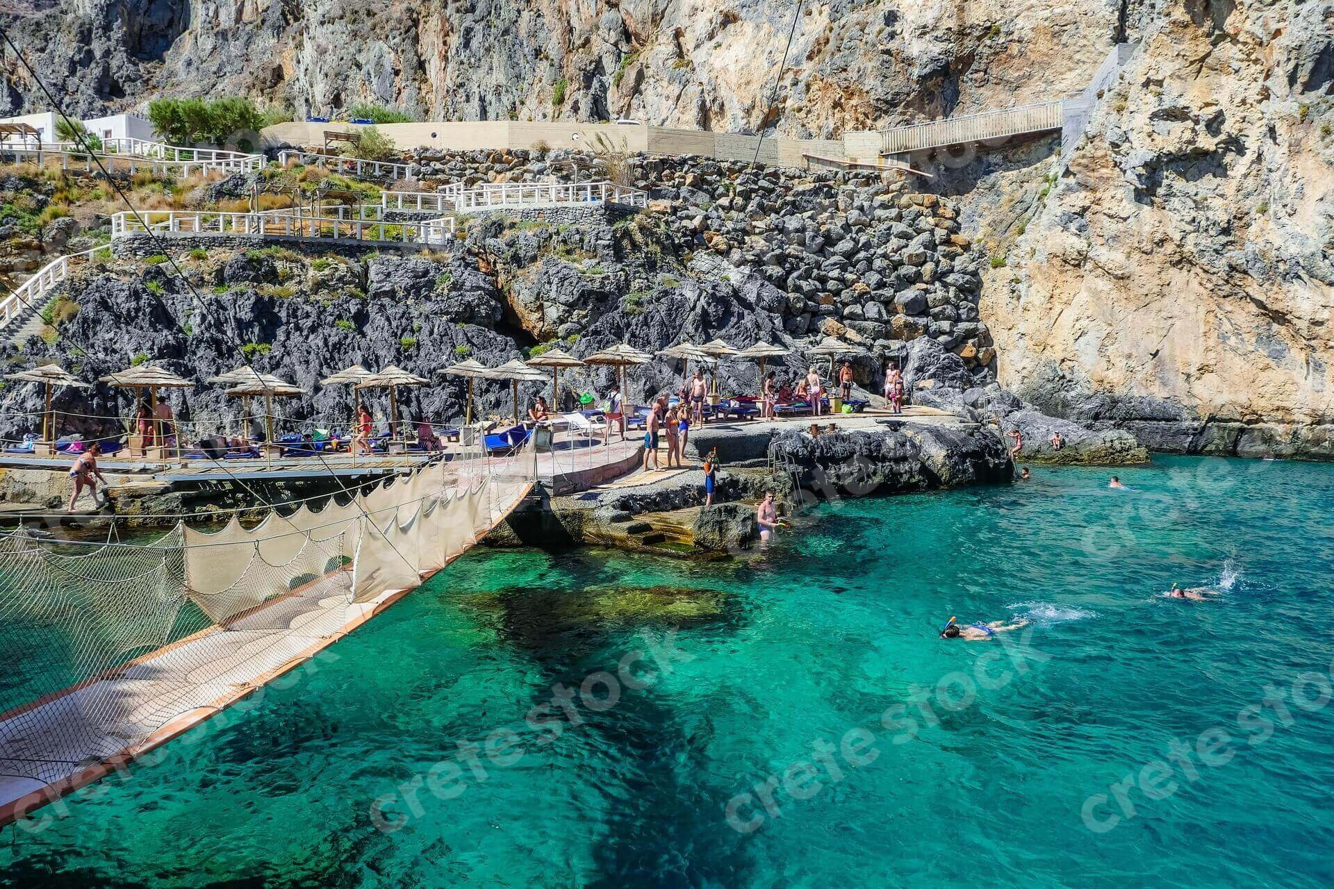 bridge-at-kalypso-beach-in-rethymno