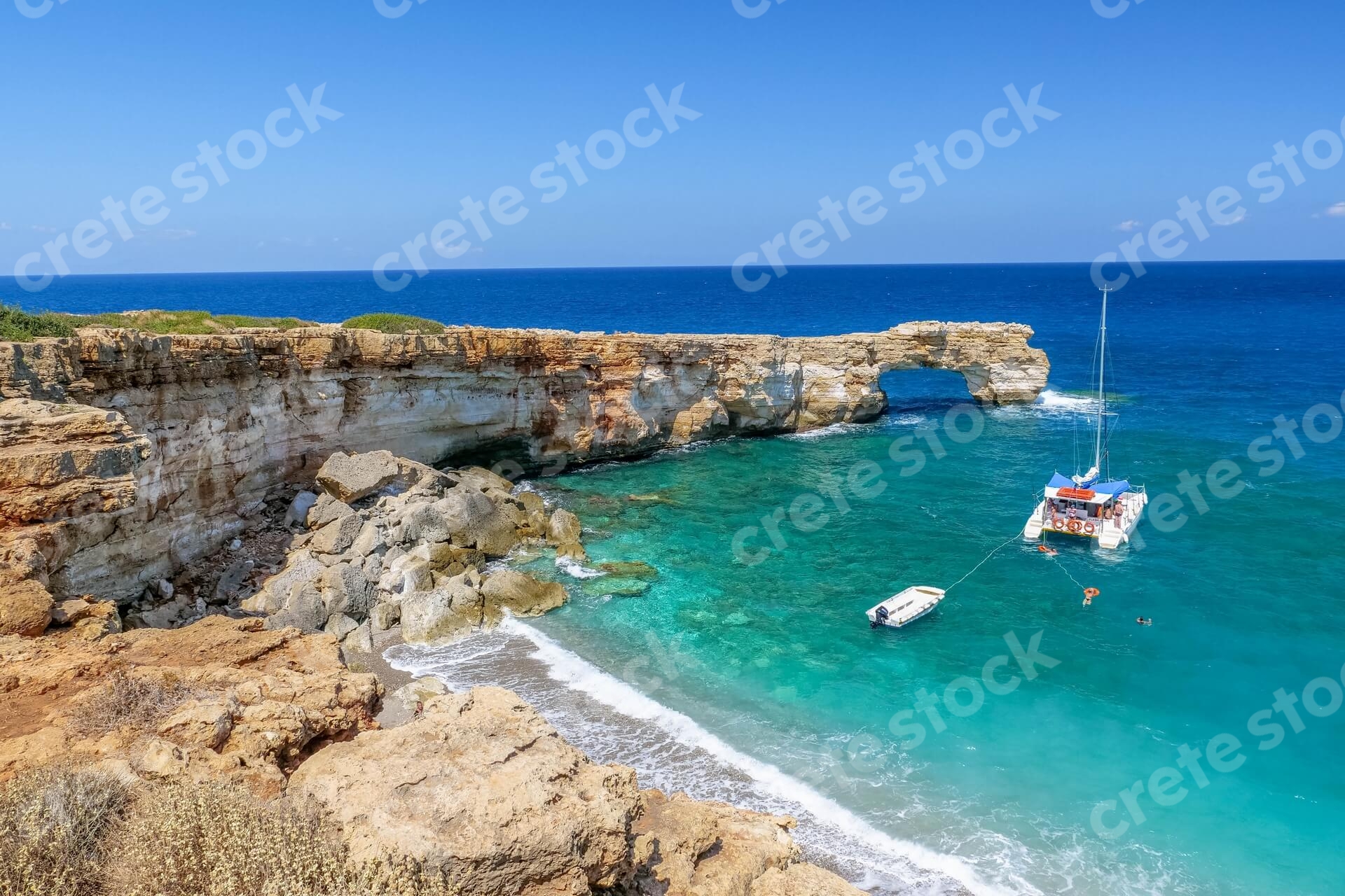 kamara-beach-in-rethymno