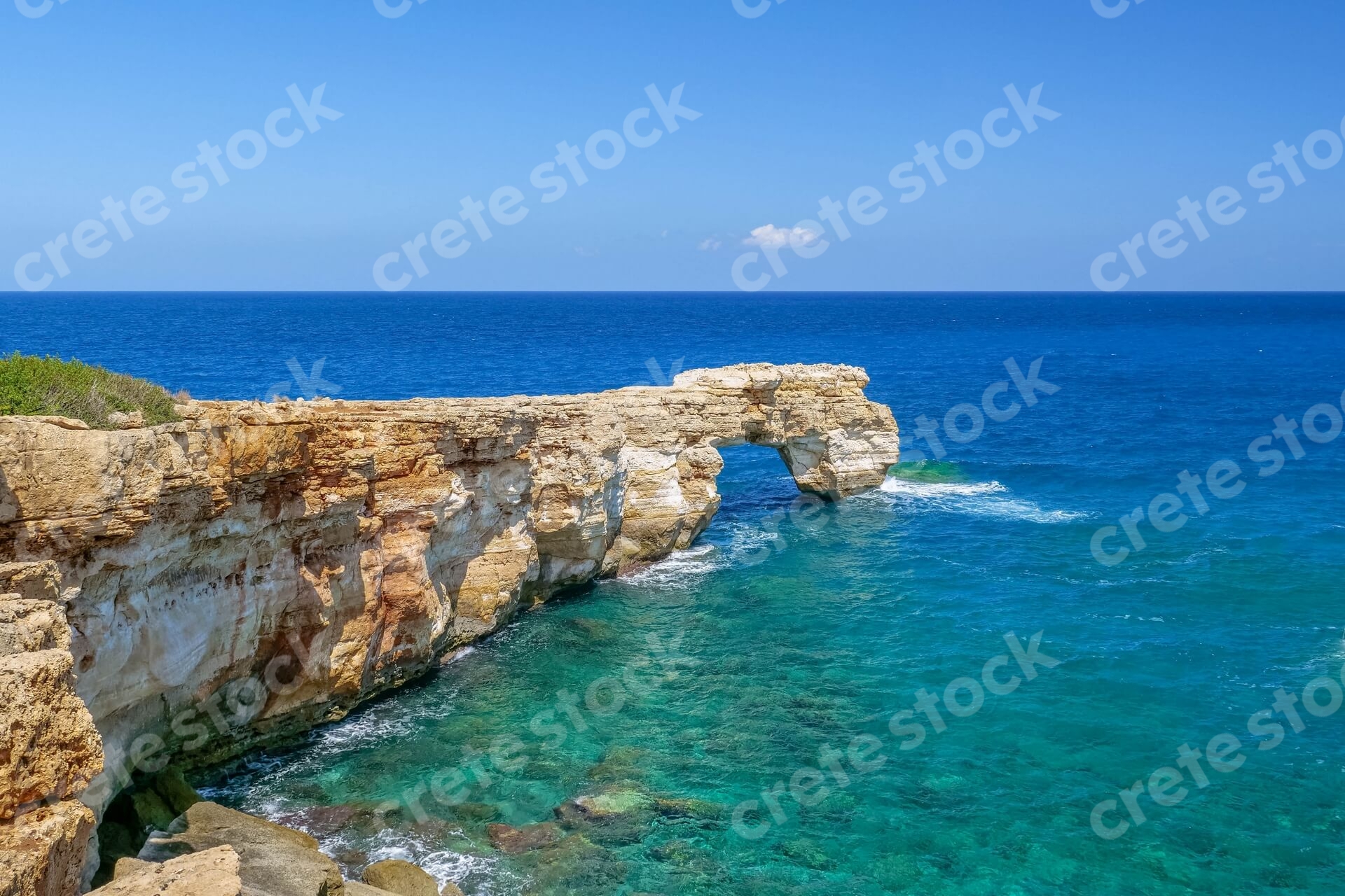 kamara-beach-in-rethymno