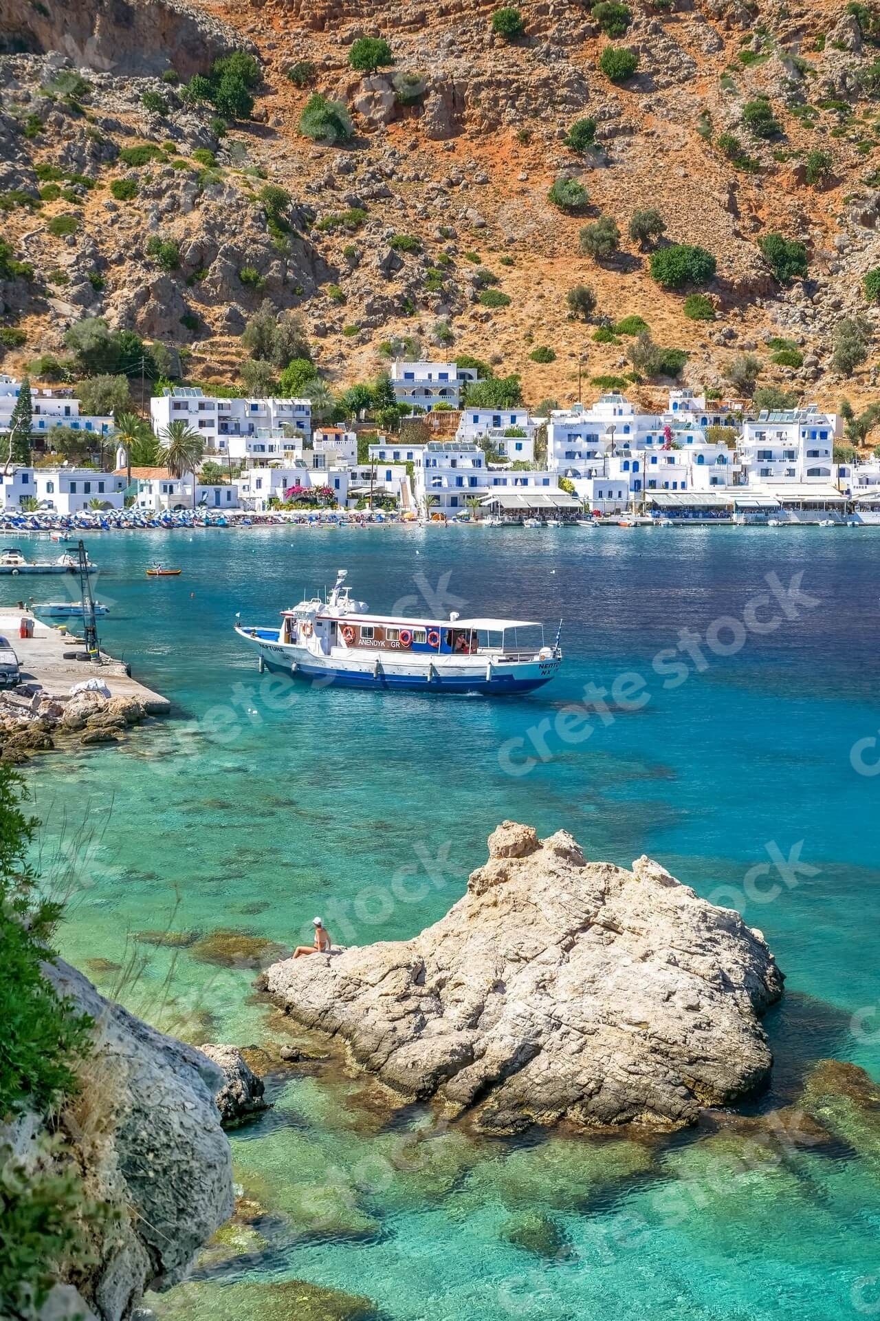 loutro-village-in-chania