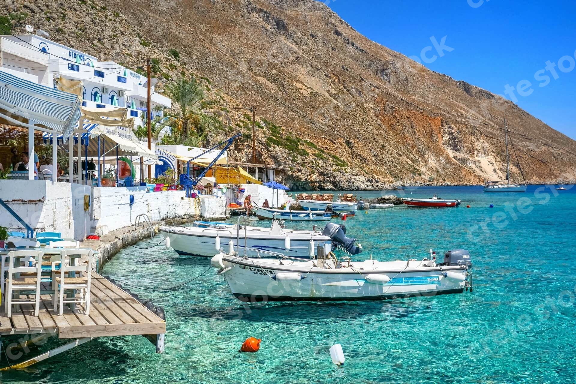 boats-in-loutro-village-in-chania