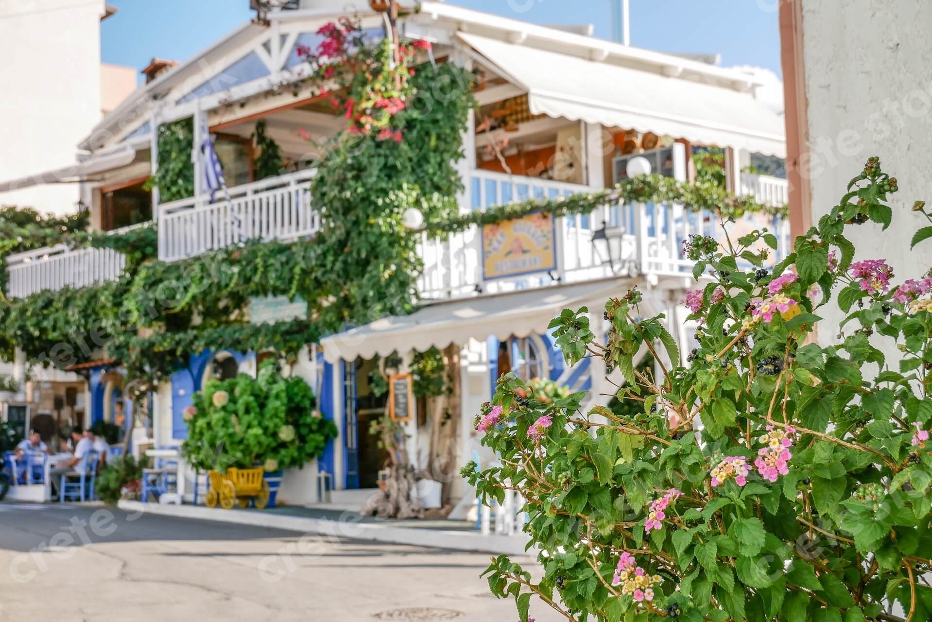 traditional-restaurant-in-malia-old-town-heraklion