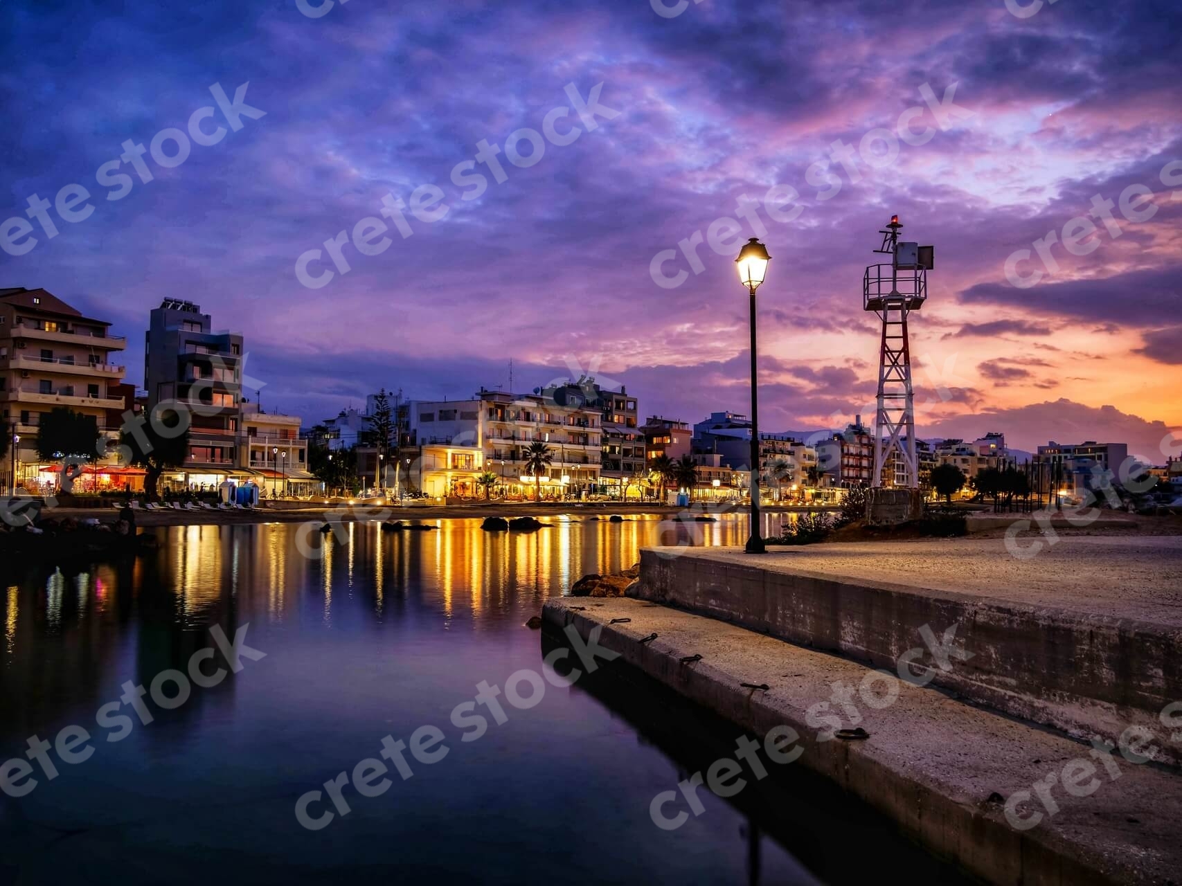 nea-chora-port-at-night-in-chania