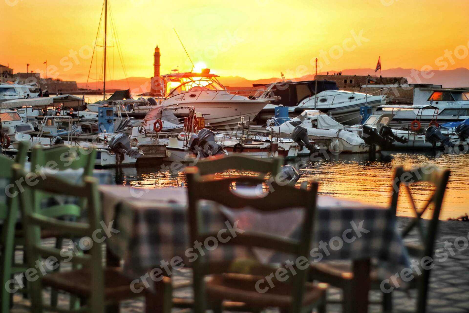 venetian-old-port-in-chania-at-sunset