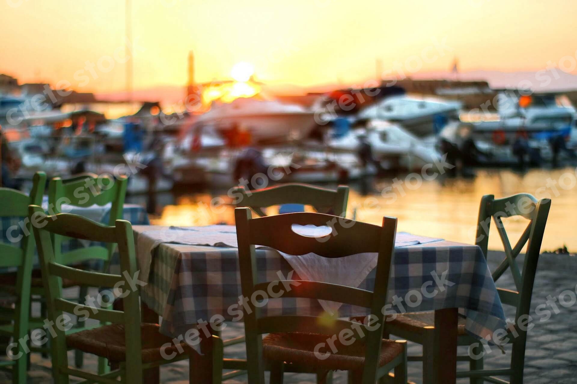 venetian-old-port-in-chania-at-sunset