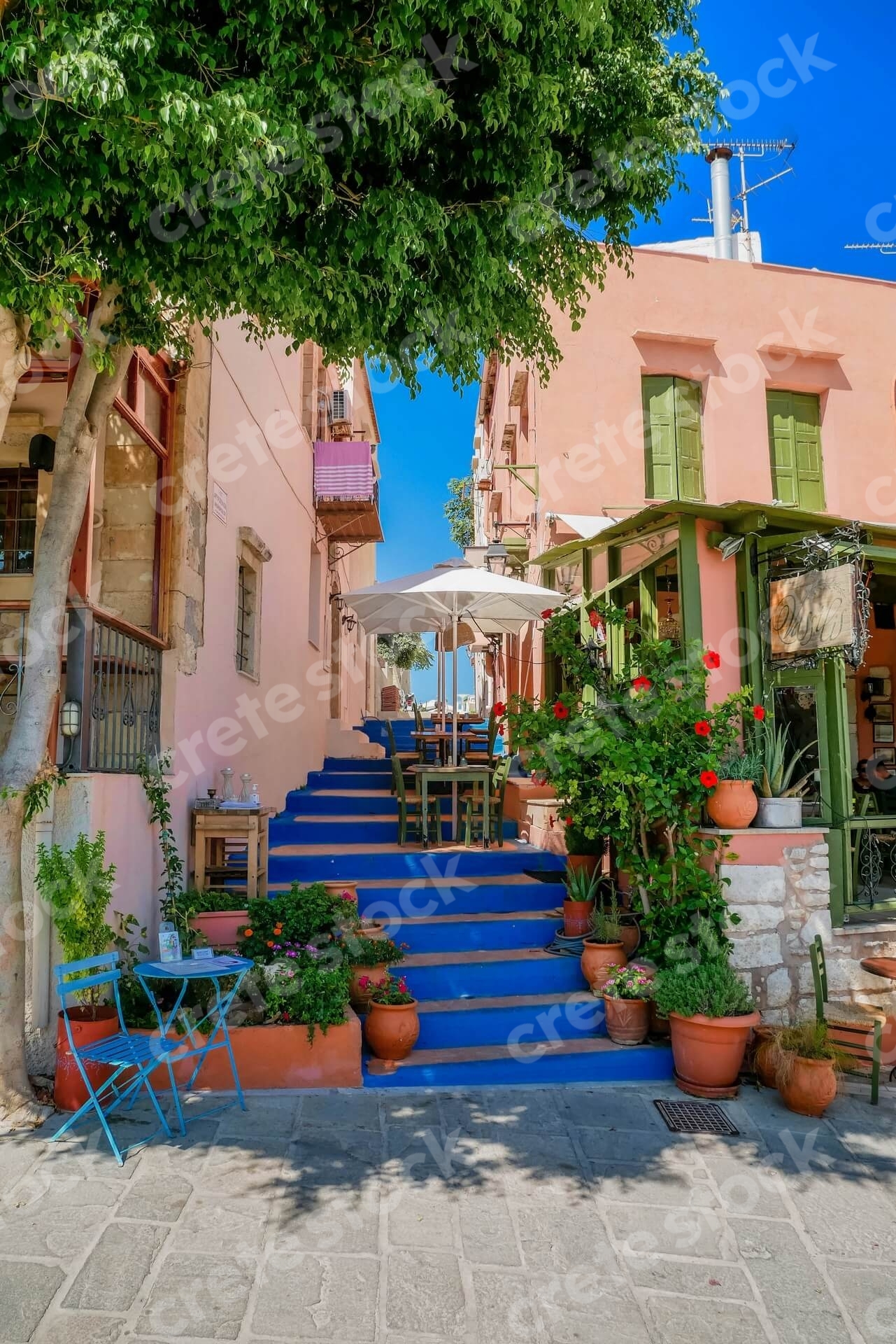 venetian-old-town-in-rethymno