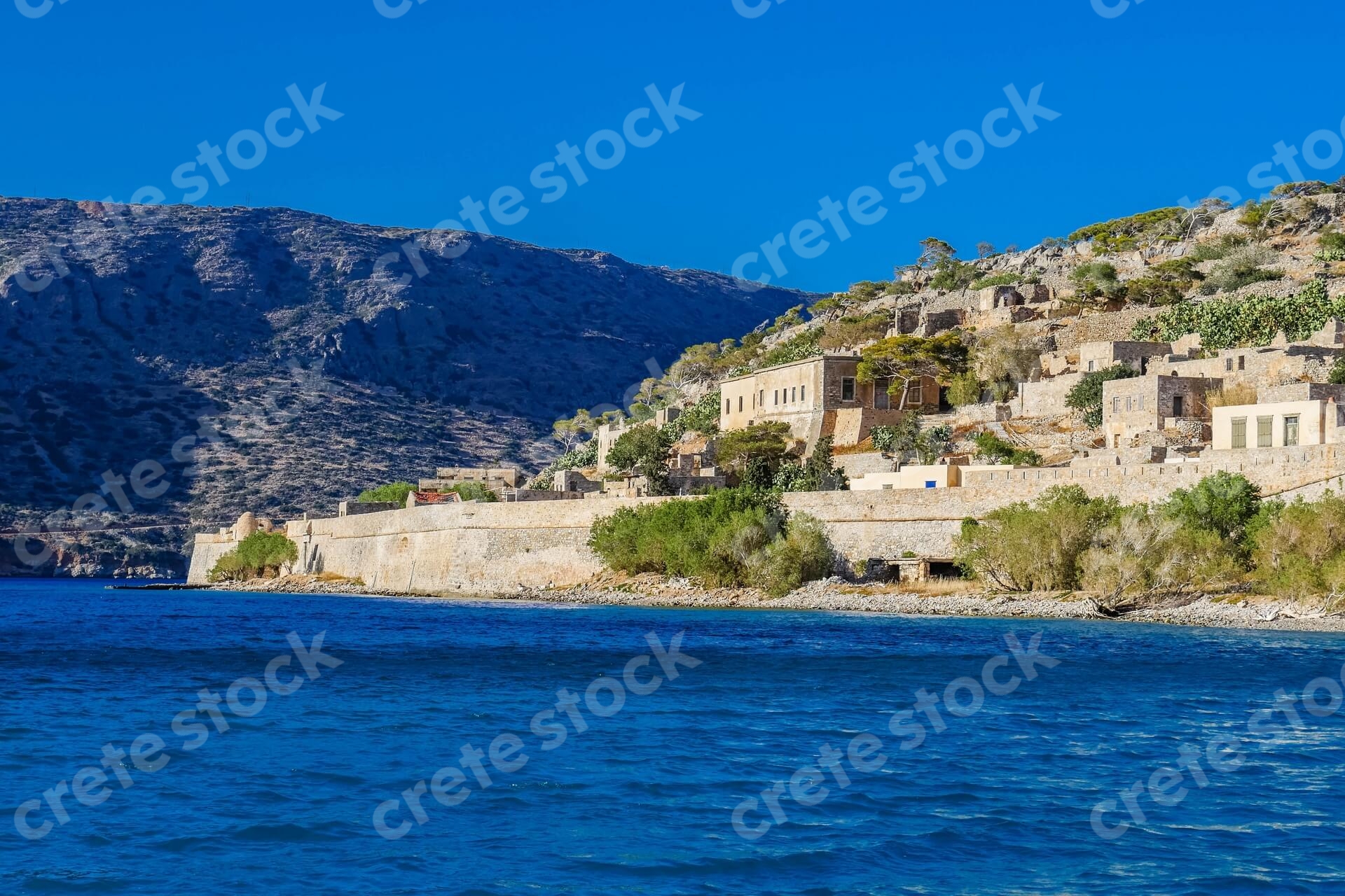 spinalonga-fortress-and-island-elounda-lasithi