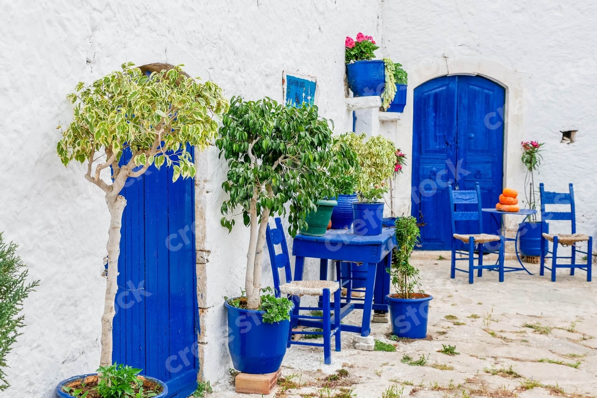 traditional-house-in-piskopiano-village-in-heraklion