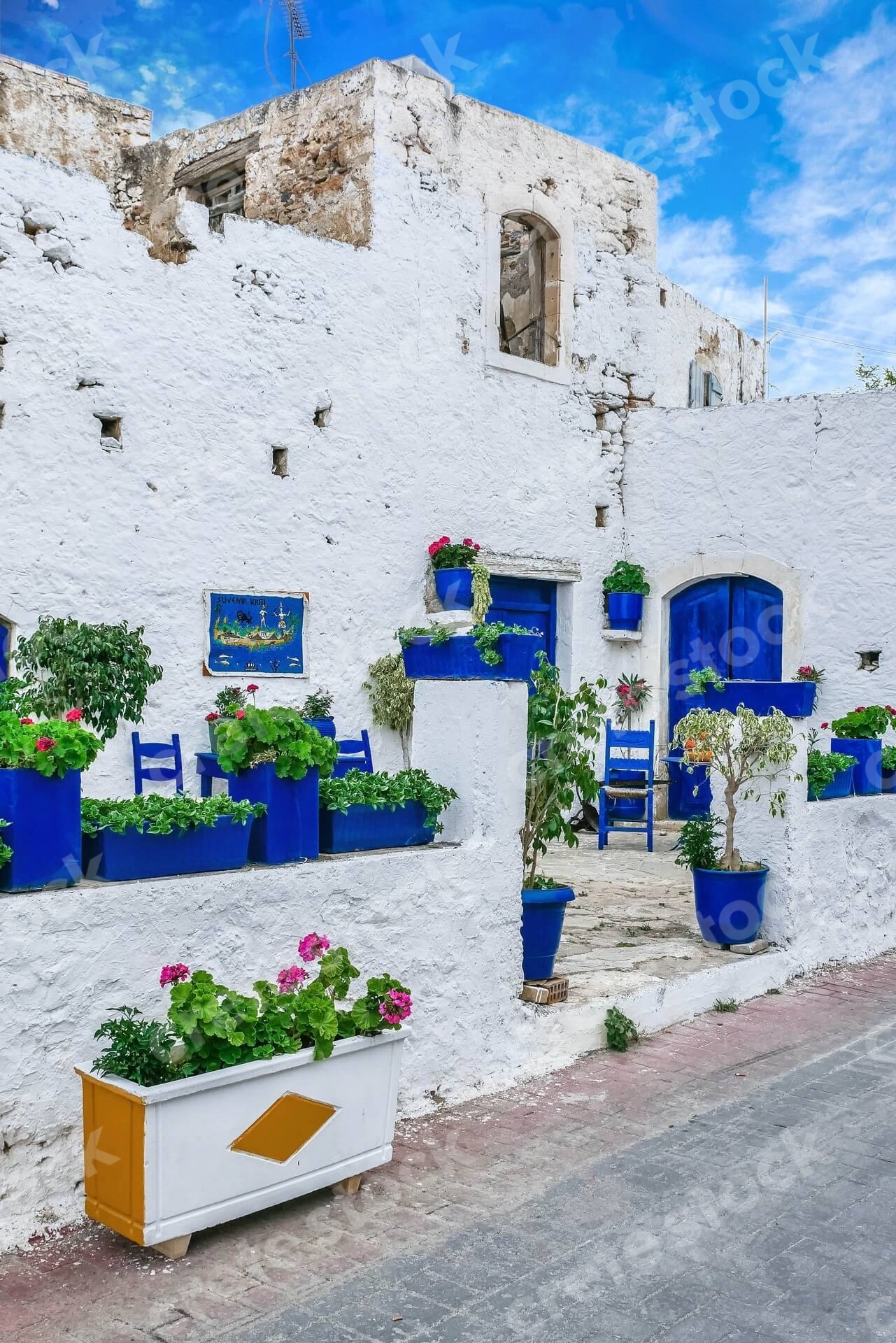 traditional-house-in-piskopiano-village-in-heraklion