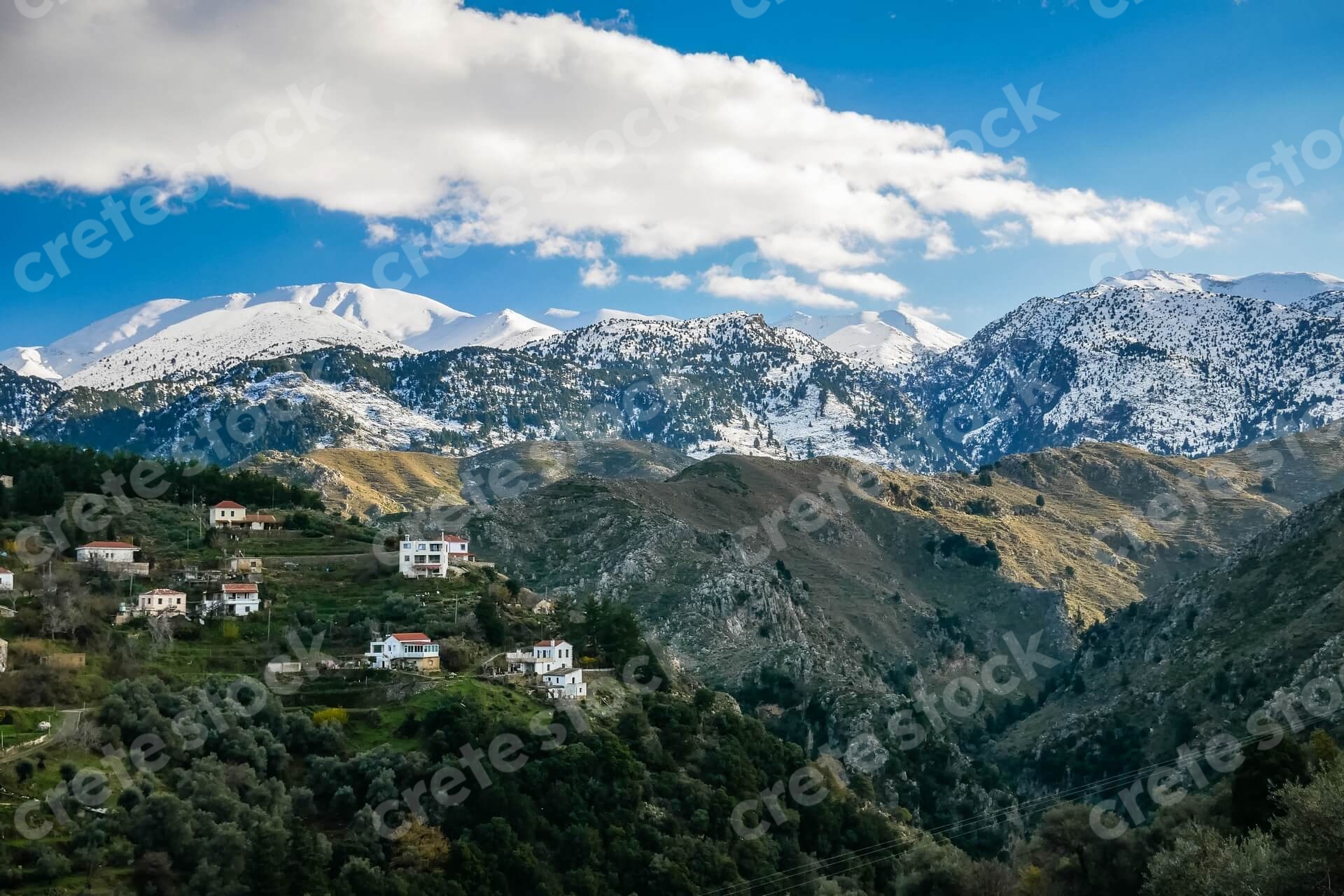 lakkoi-village-and-white-mountains-in-chania